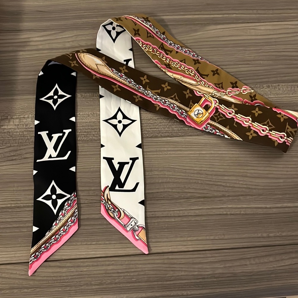 Louis Vuitton Bandeau Bb